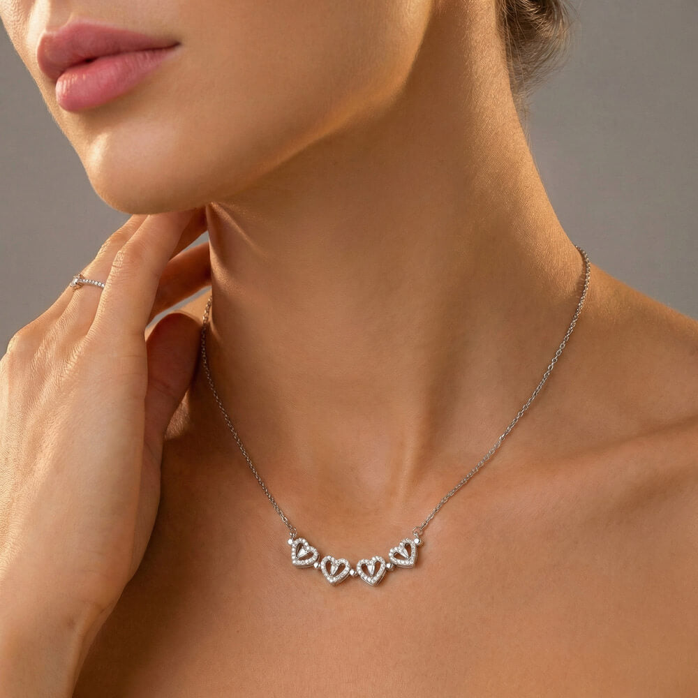 Collier Cœurs Magnétiques